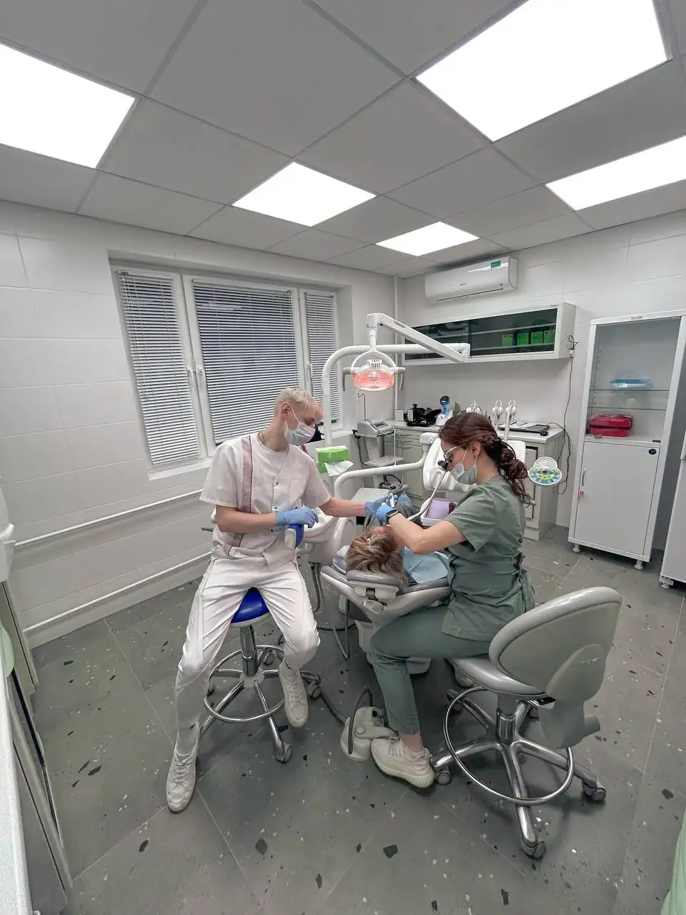 О клинике - esteldental.ru